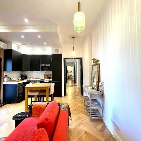 Superbe T2 Cocon En Hyper Centre-ville D'ajaccio Apartment