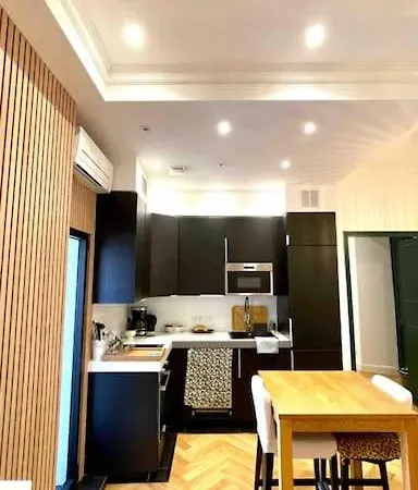 Superbe T2 Cocon En Hyper Centre-ville D'ajaccio *