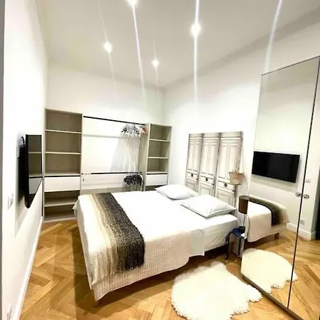 Lejlighed Superbe T2 Cocon En Hyper Centre-ville D'ajaccio