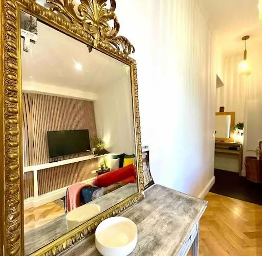 Superbe T2 Cocon En Hyper Centre-ville D'ajaccio أجاكسيو