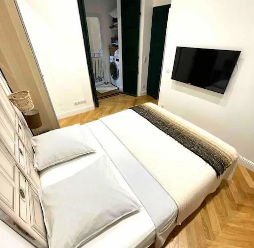 Superbe T2 Cocon En Hyper Centre-ville D'ajaccio